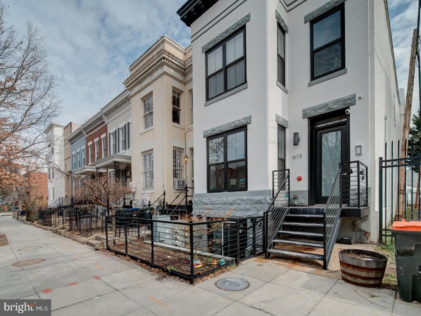 615 15th Street NE #1 photo 4