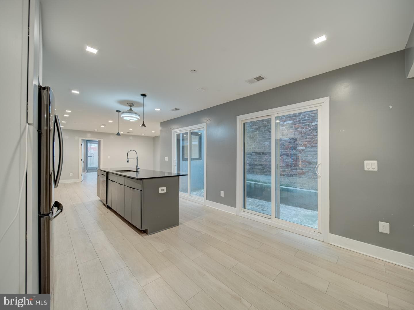 615 15th Street NE #1 photo 6