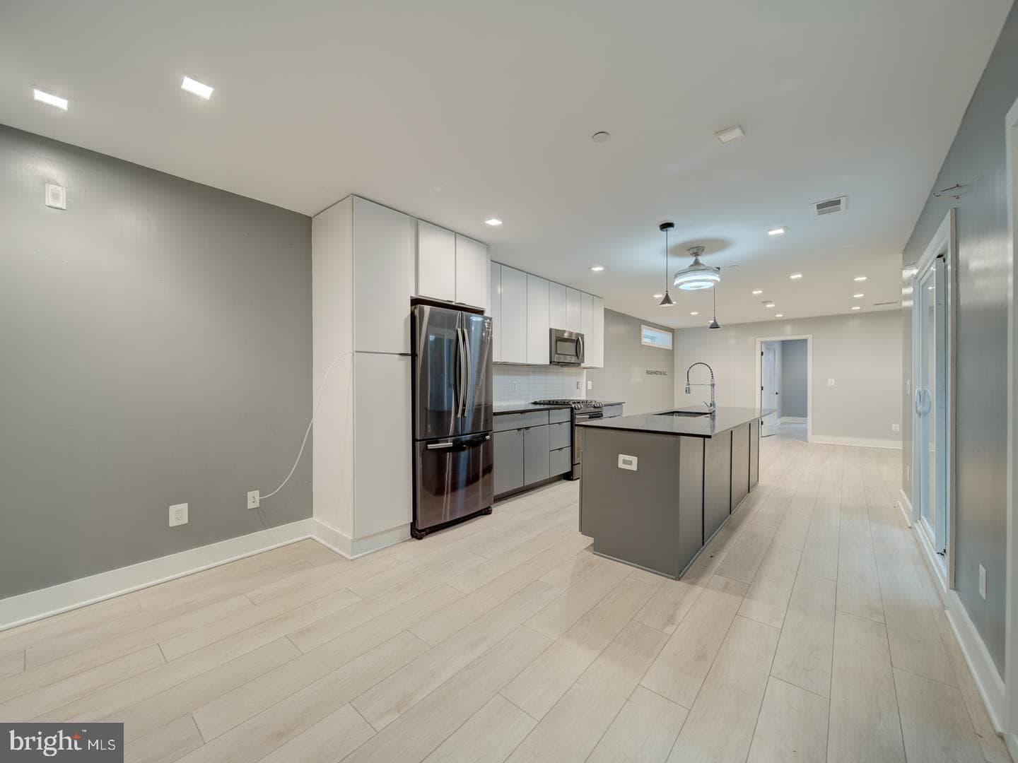 615 15th Street NE #1 photo 7