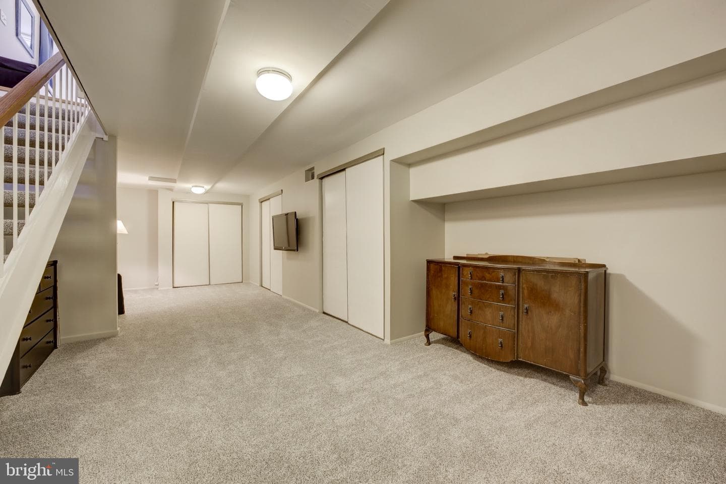 1273 Delaware Avenue SW photo 18