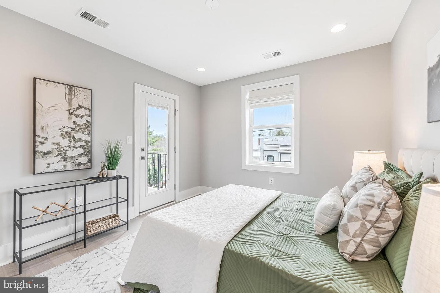 415 Varnum Street NW #2 photo 15