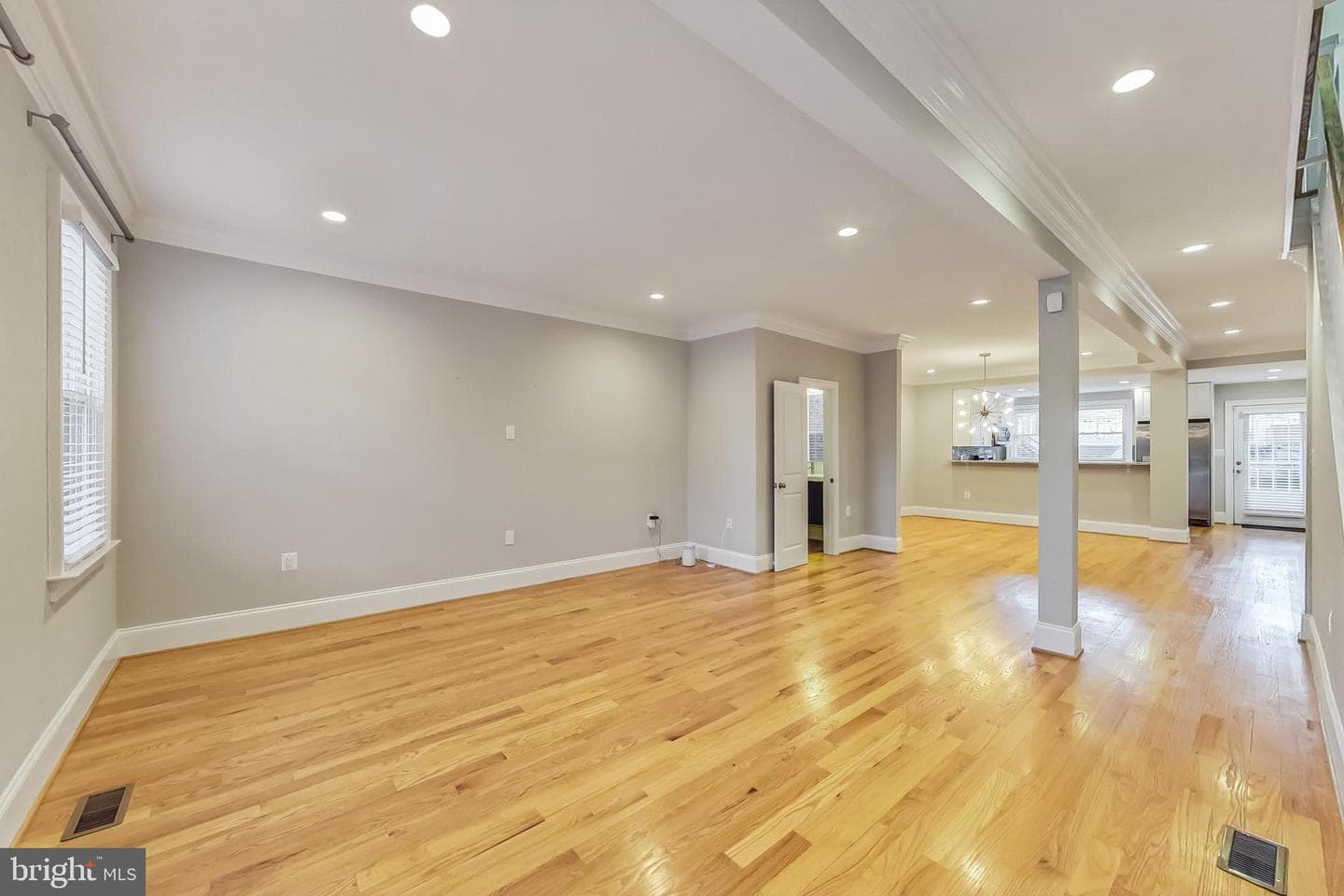 5415 Illinois Avenue NW photo 8