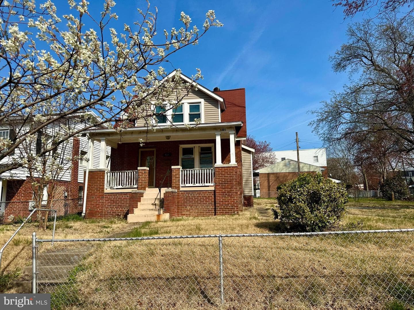 401 47th Street NE
