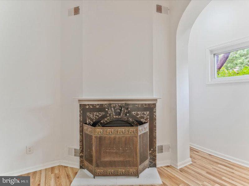 1200 D Street NE photo 19