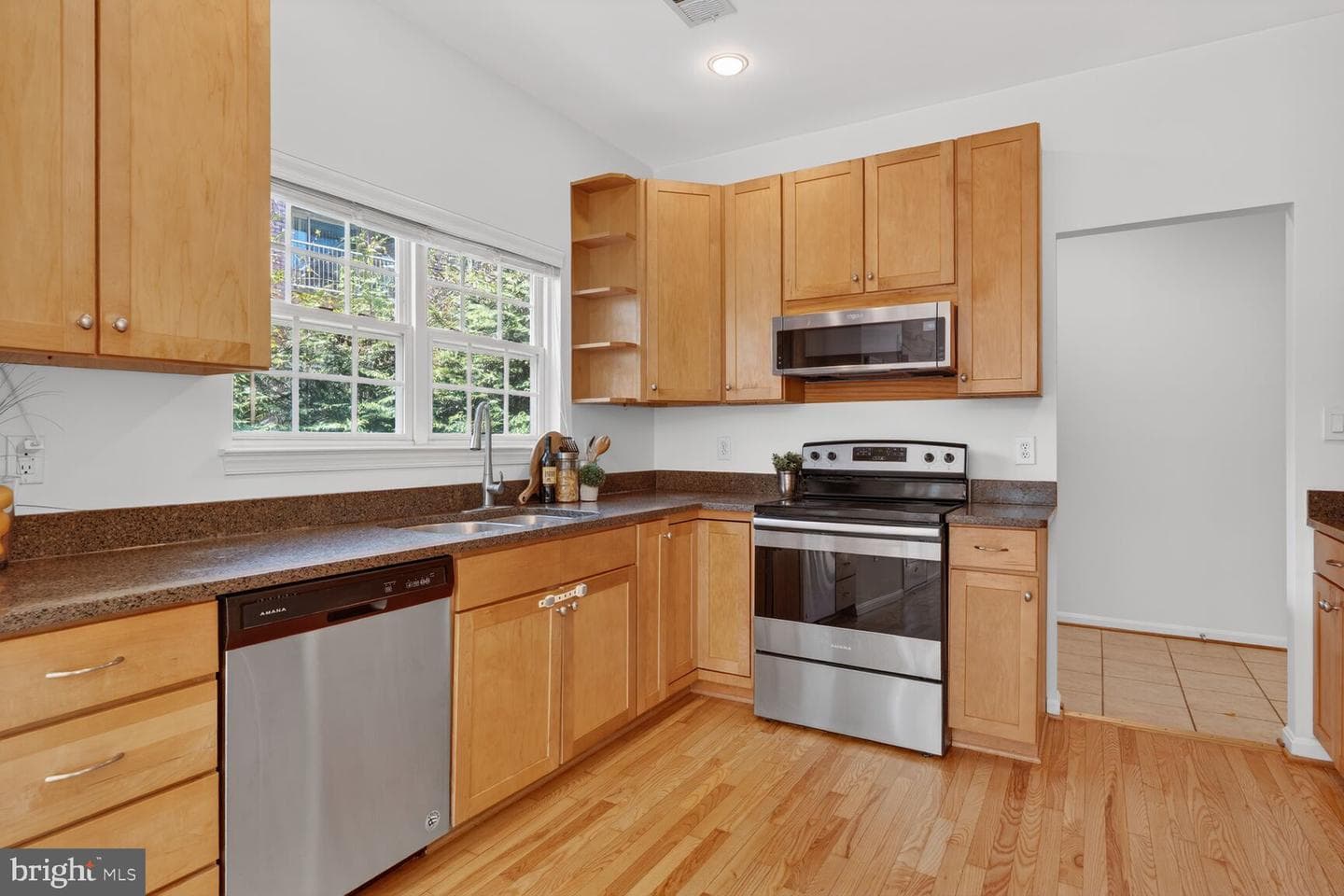3369 Monterey Lane SE photo 8