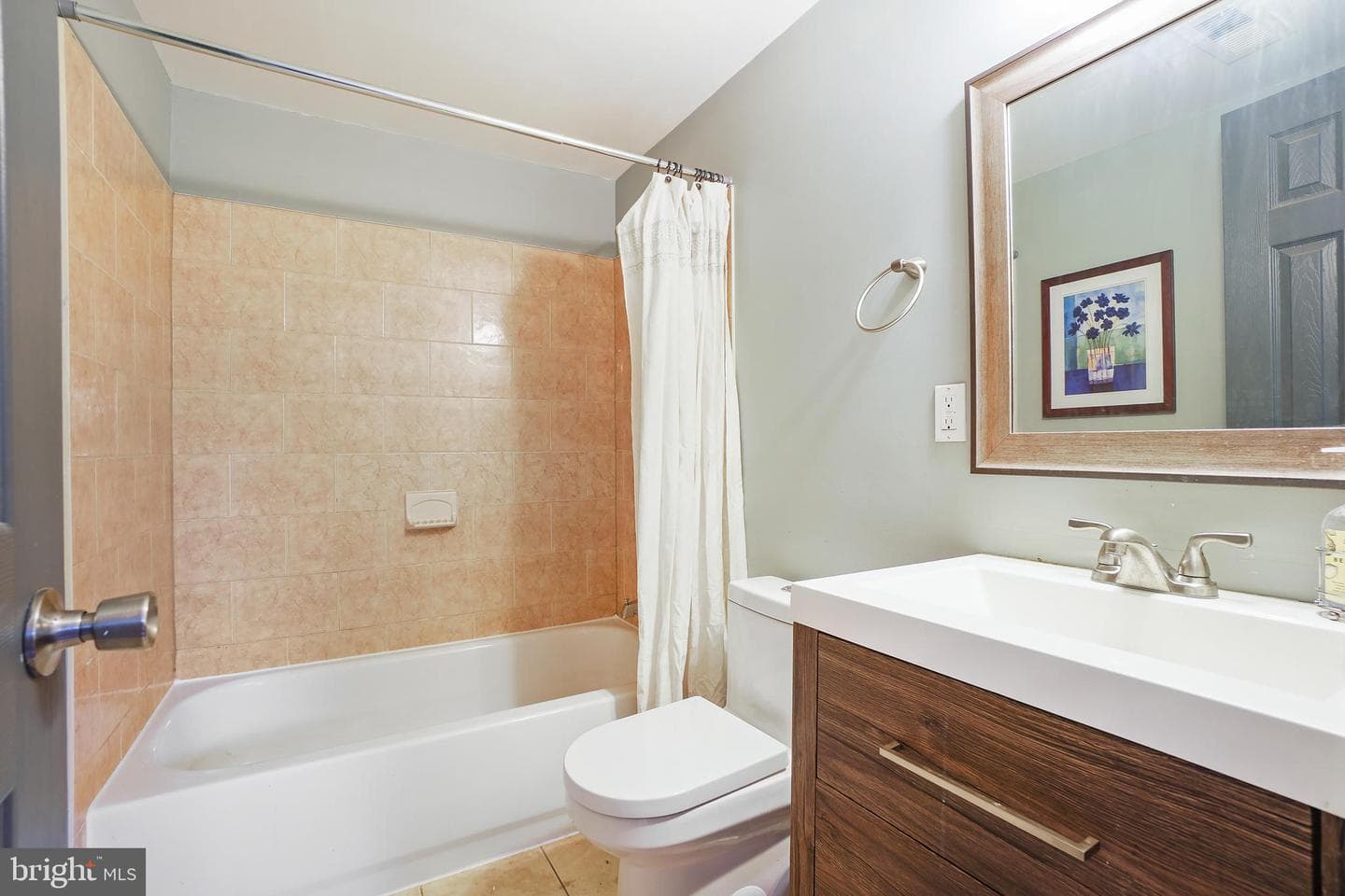1377 K Street SE #2 photo 8