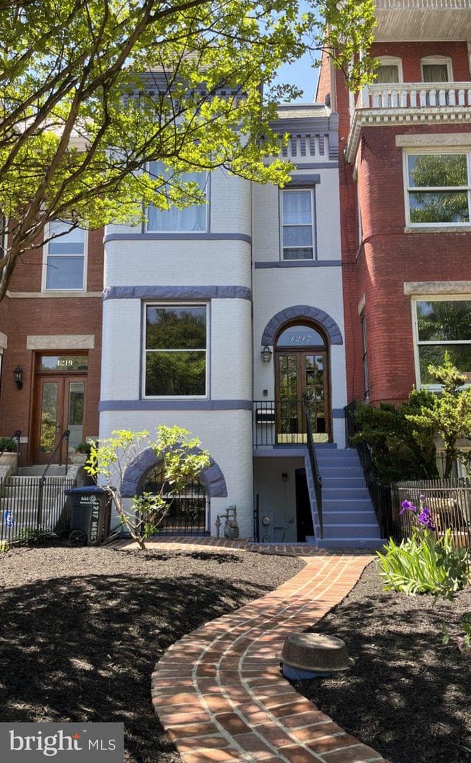 1217 Massachusetts Avenue SE, Washington