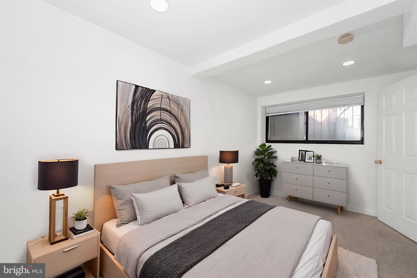 1321 NW Fairmont Street NW #1 photo 8
