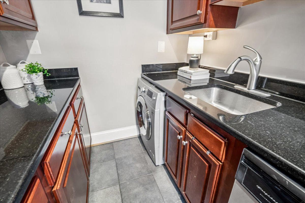 3010 Wisconsin Avenue NW #209 photo 16