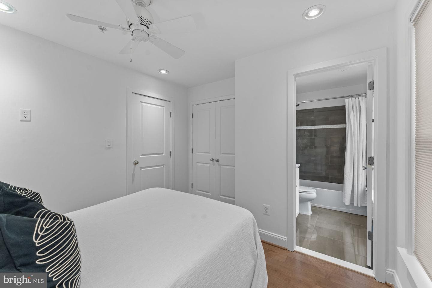 1010 4th Street SE photo 59