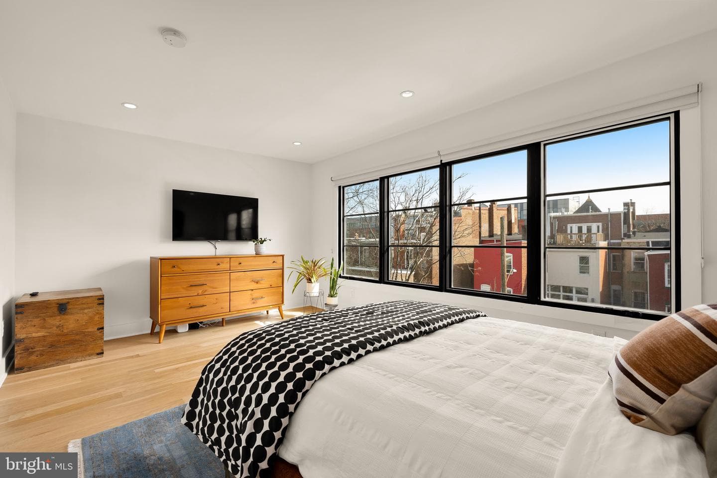 930 French Street NW #2 photo 33