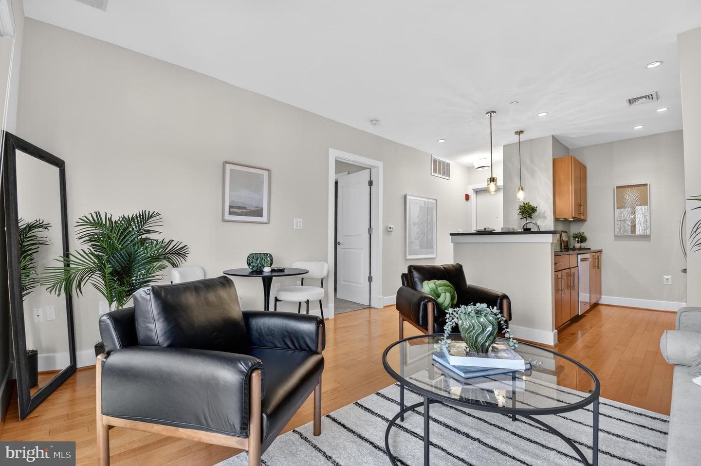 5201 Wisconsin Avenue NW #308 photo 11