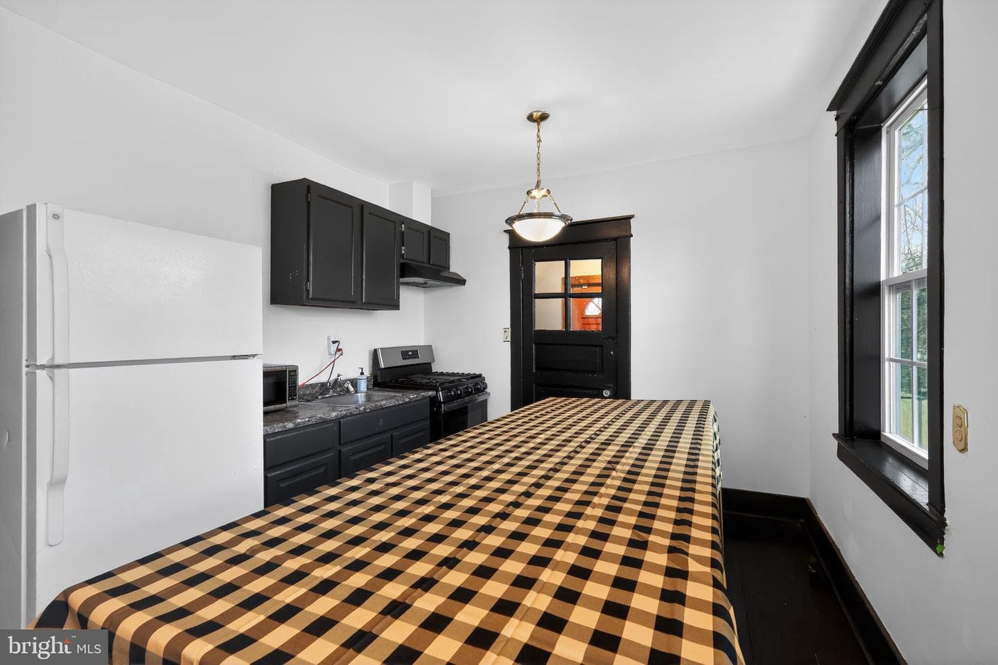 123 Xenia Street SE photo 4