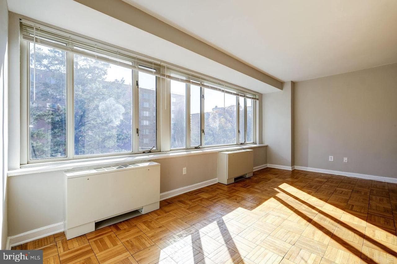 4301 Massachusetts Avenue NW #3011 photo 6