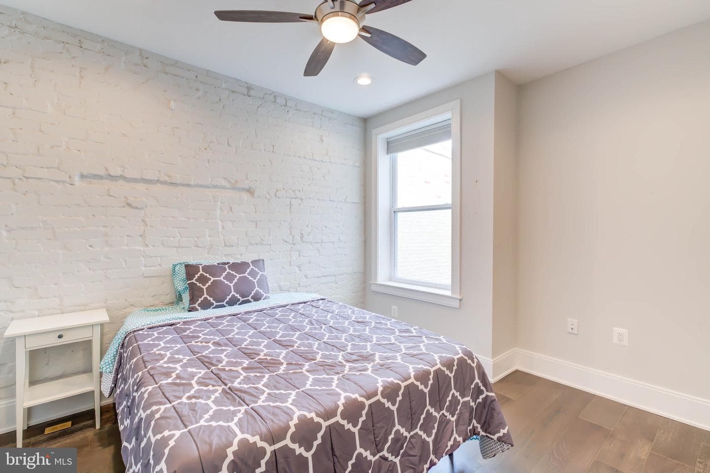 1211 Constitution Avenue NE photo 15