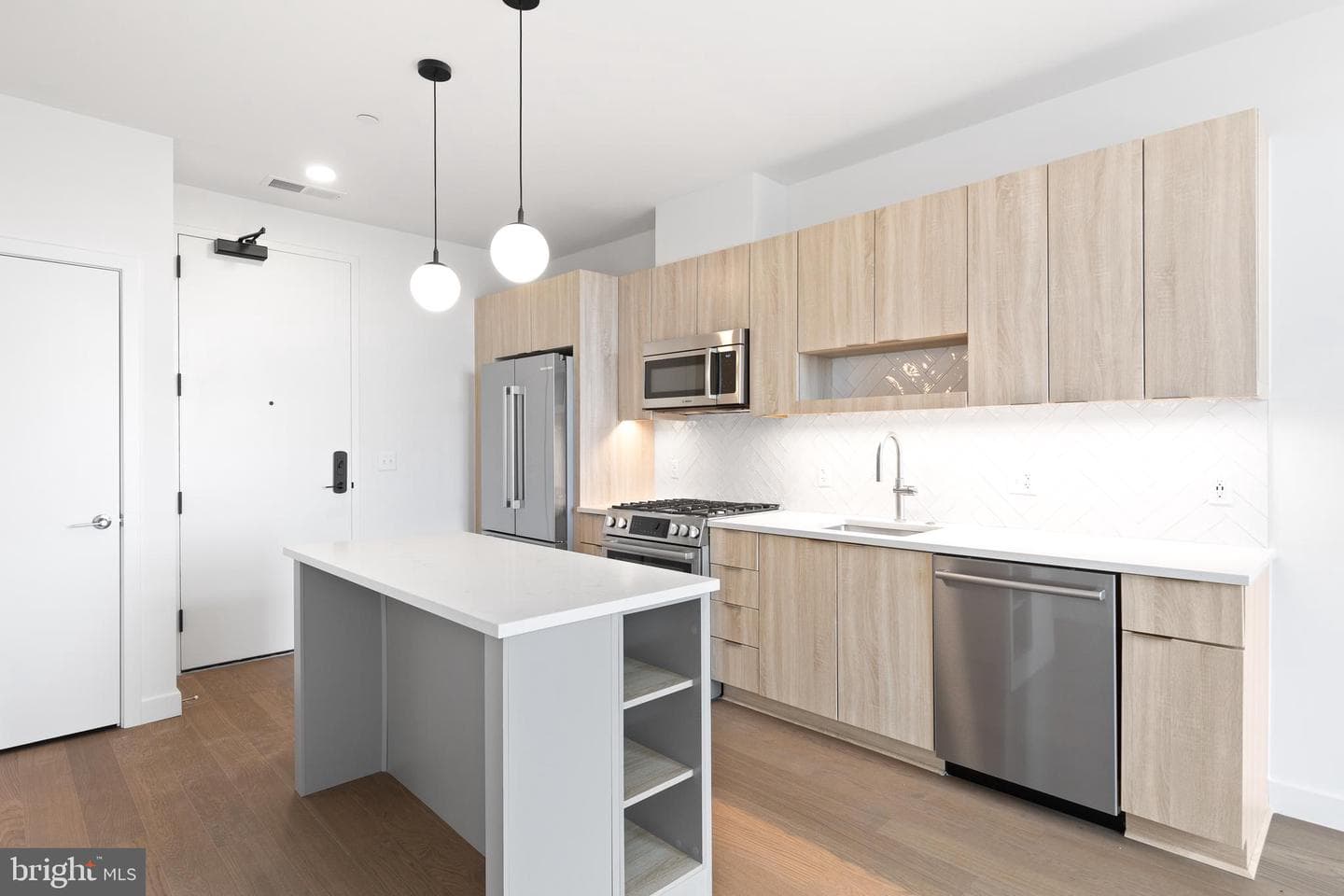 7175 12th Street NW #610 photo 12