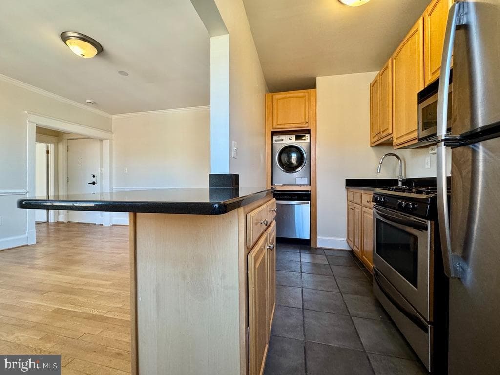 3024 Wisconsin Avenue NW #207 photo 9
