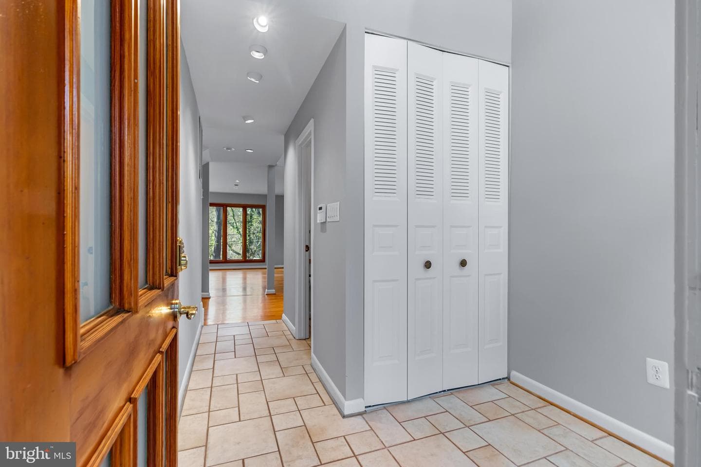 5211 Macarthur Terrace NW, Washington