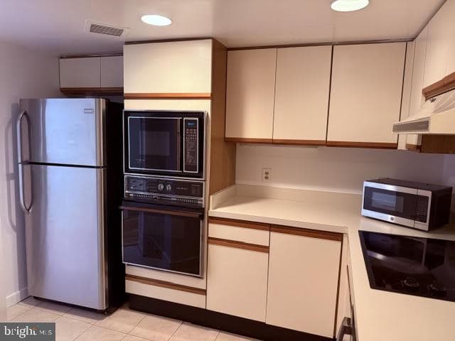 1099 22nd Street NW #103 photo 24
