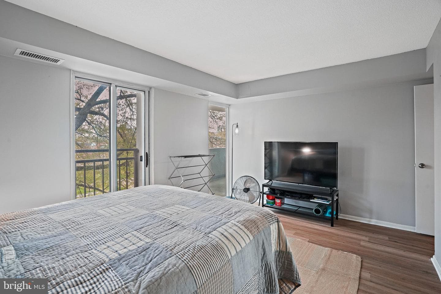 700 7th Street SW #311 photo 19