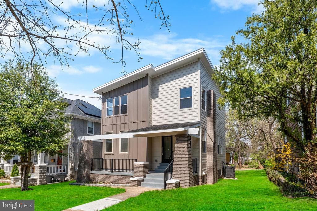 2316 Monroe Street NE, Washington