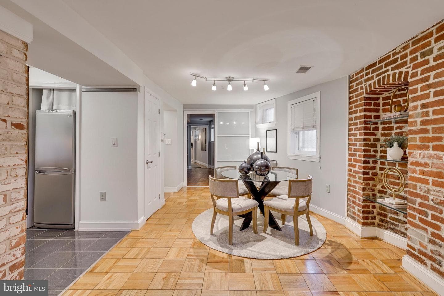 1938 Biltmore Street NW #d photo 5