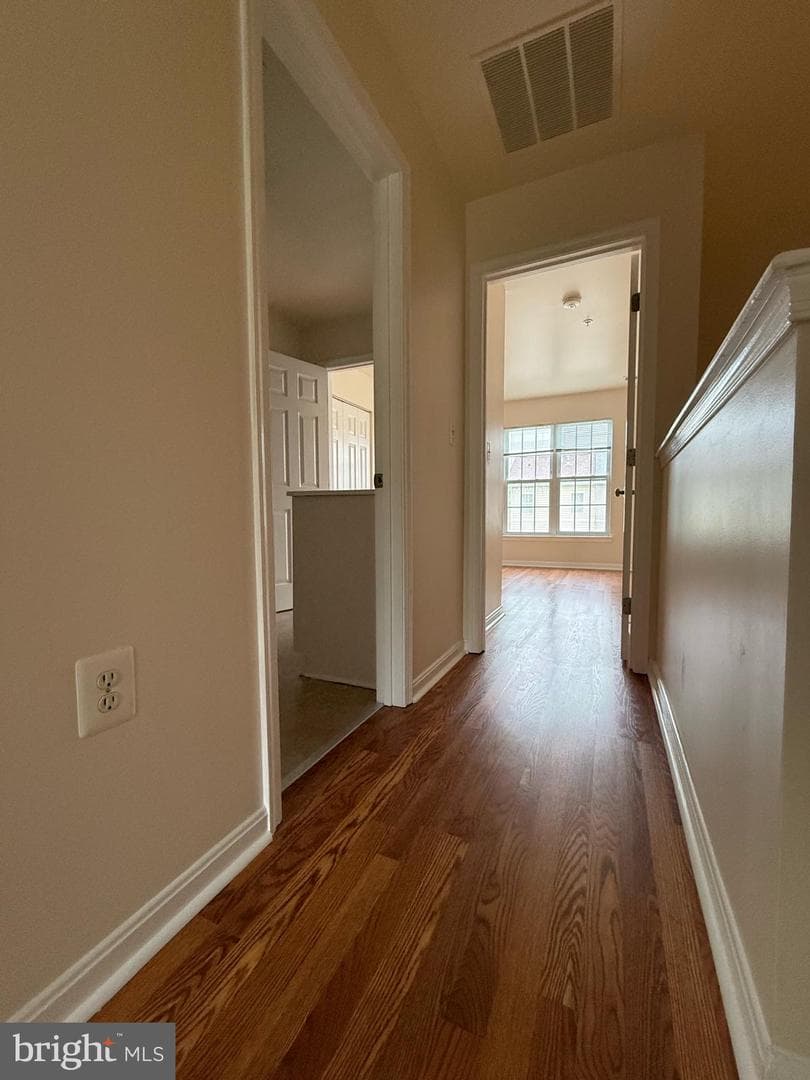 1512 Tanner Court SE photo 14