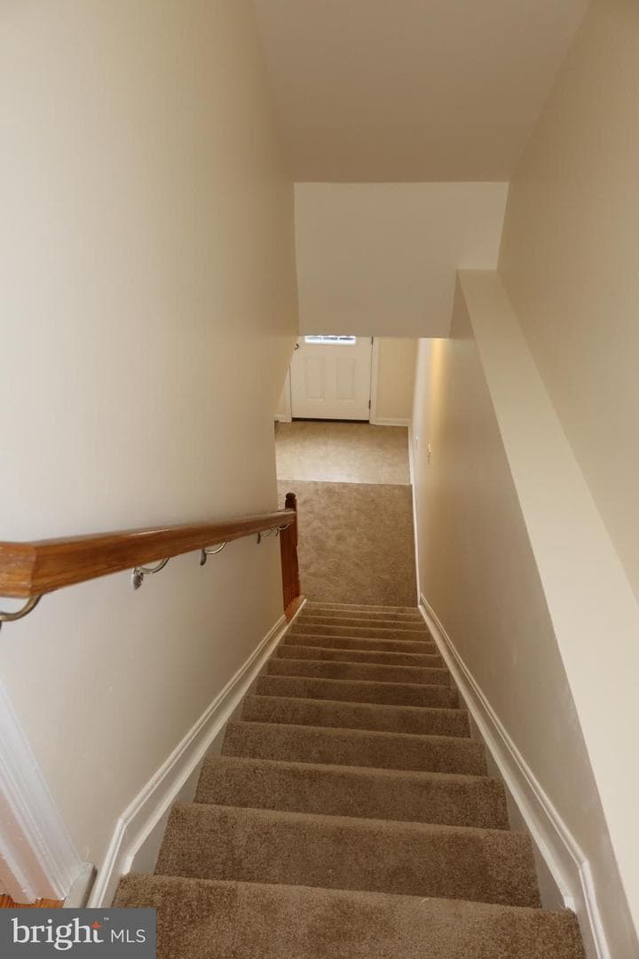 1512 Tanner Court SE photo 25