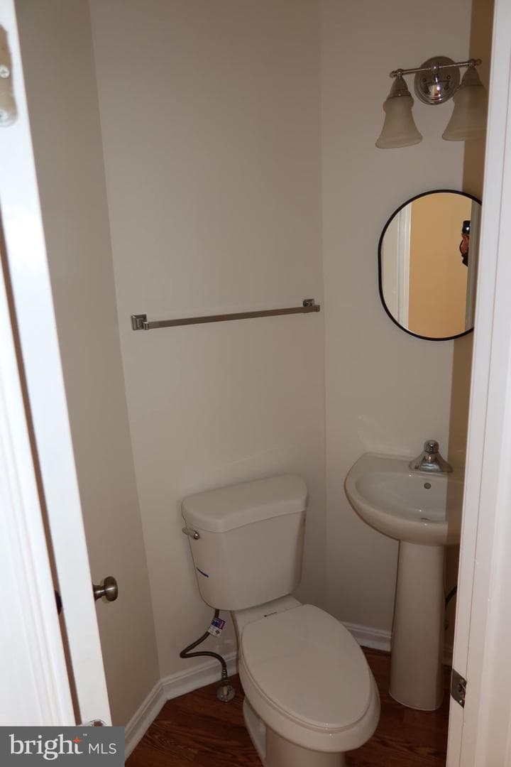 1512 Tanner Court SE photo 9