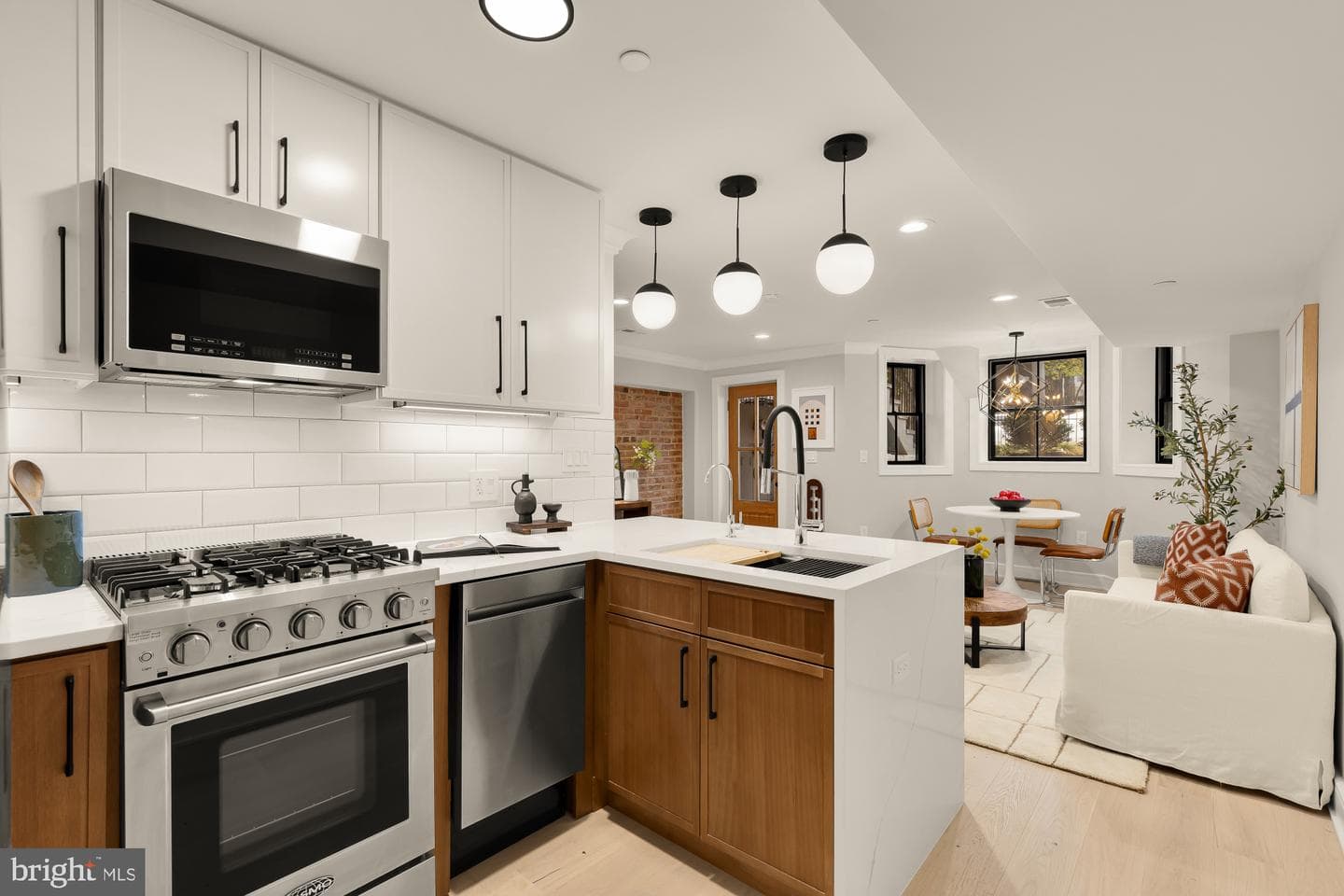 647 G Street SE #2 photo 15