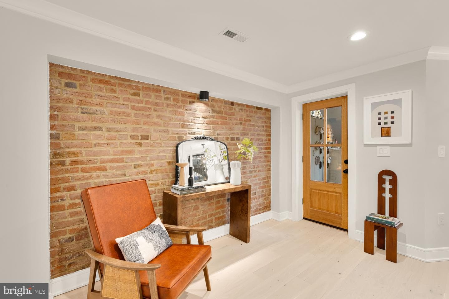 647 G Street SE #2 photo 3