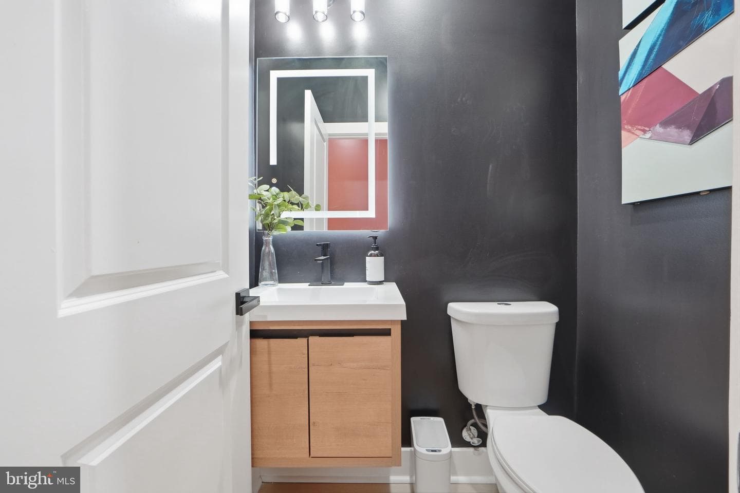 533 Shepherd Street NW photo 25