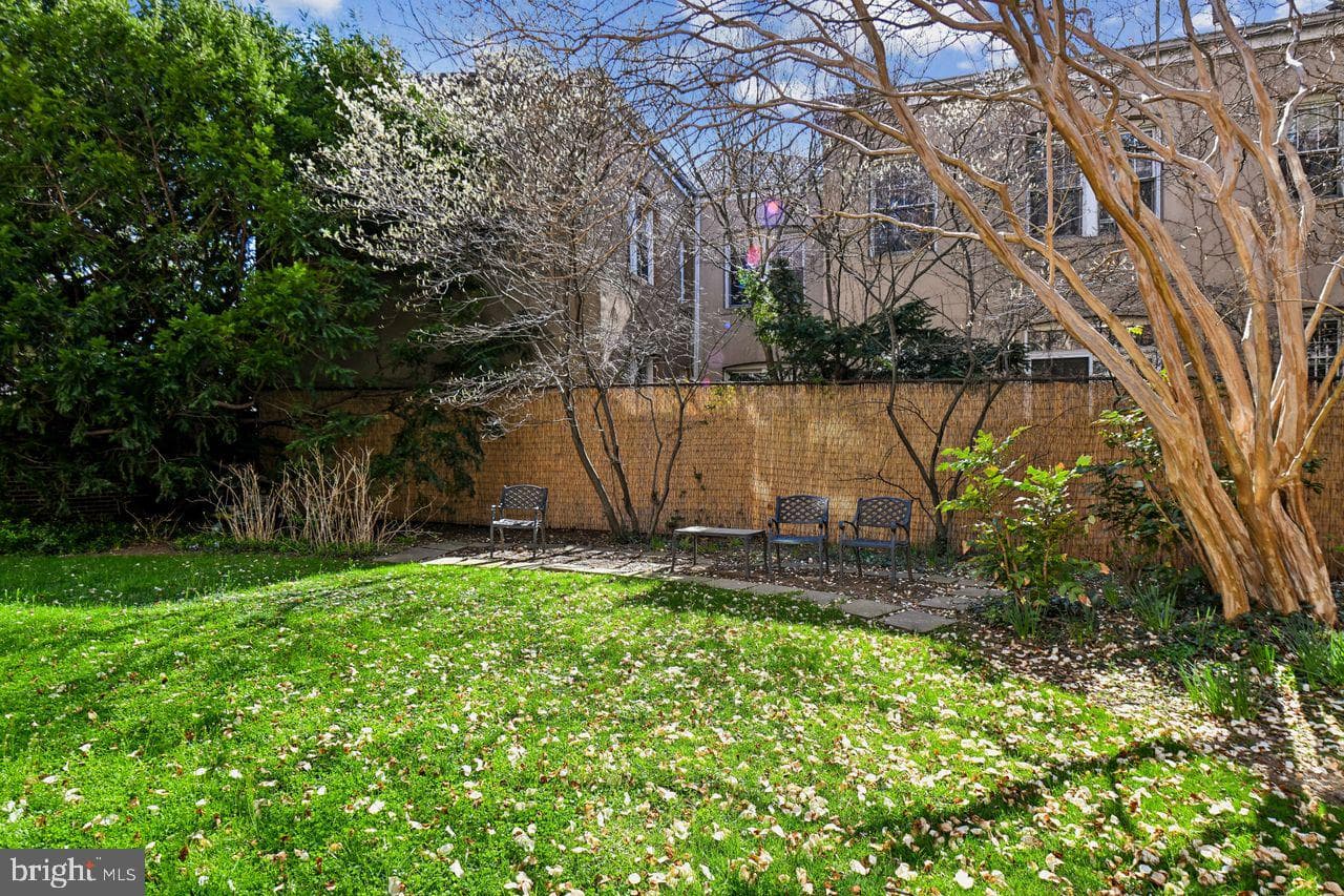 1661 Crescent Place NW #502 photo 48