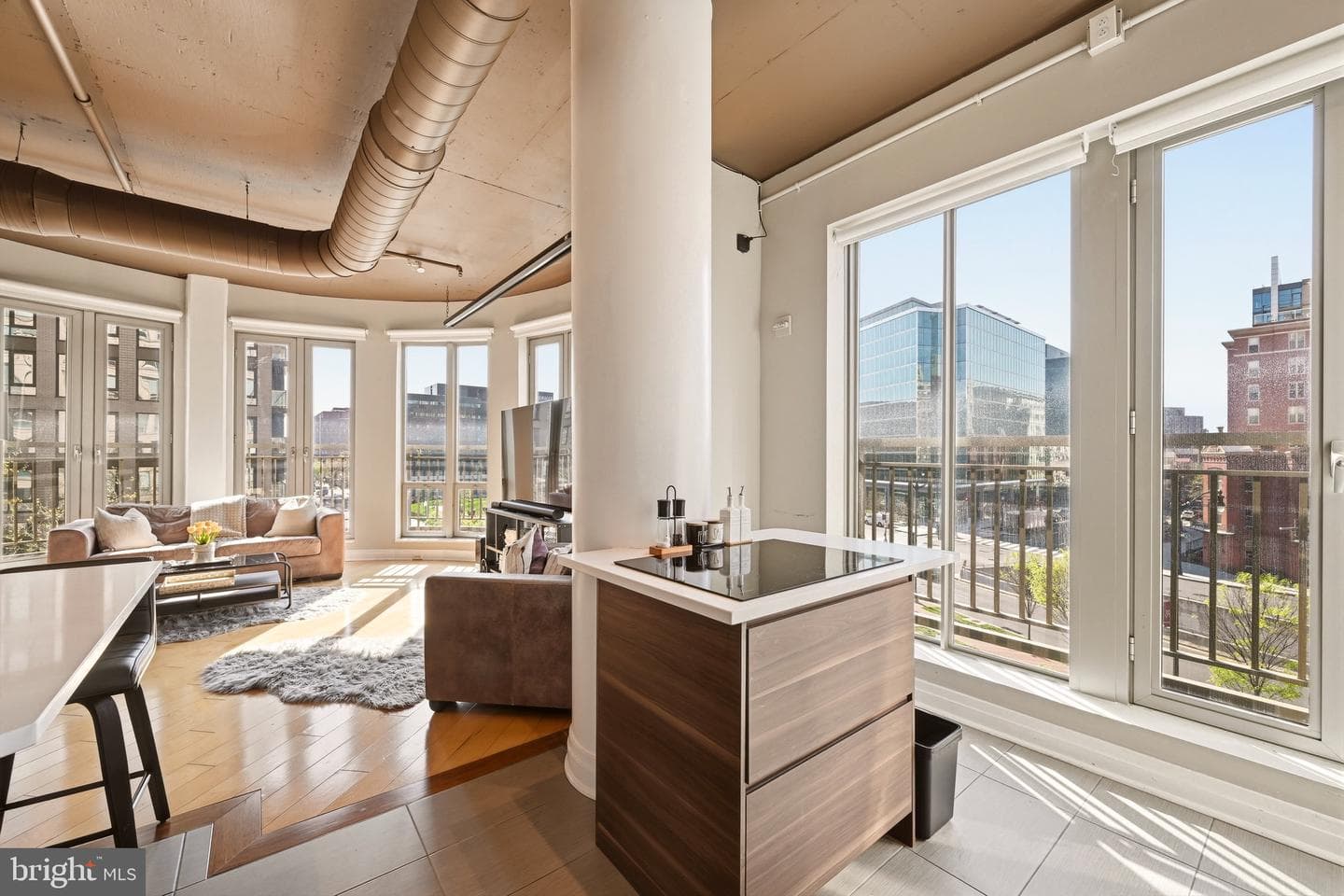 301 Massachusetts Avenue NW #403 photo 13