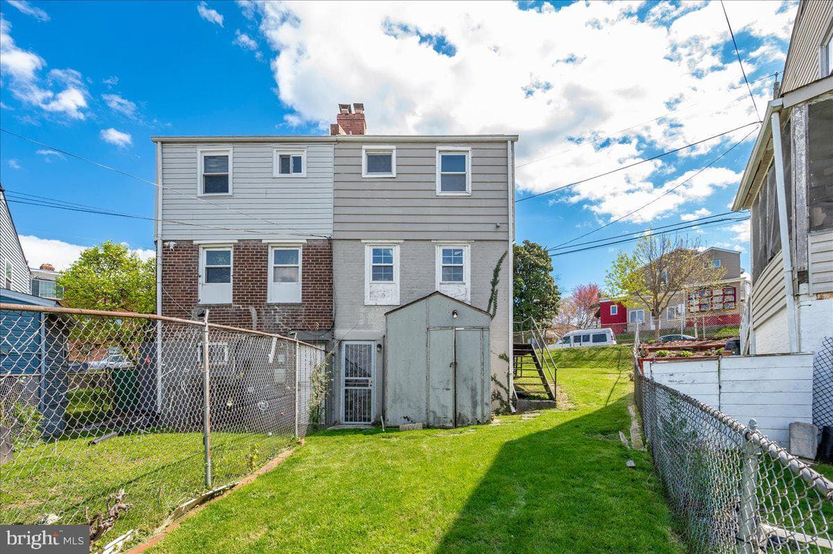5124 Just Street NE photo 25