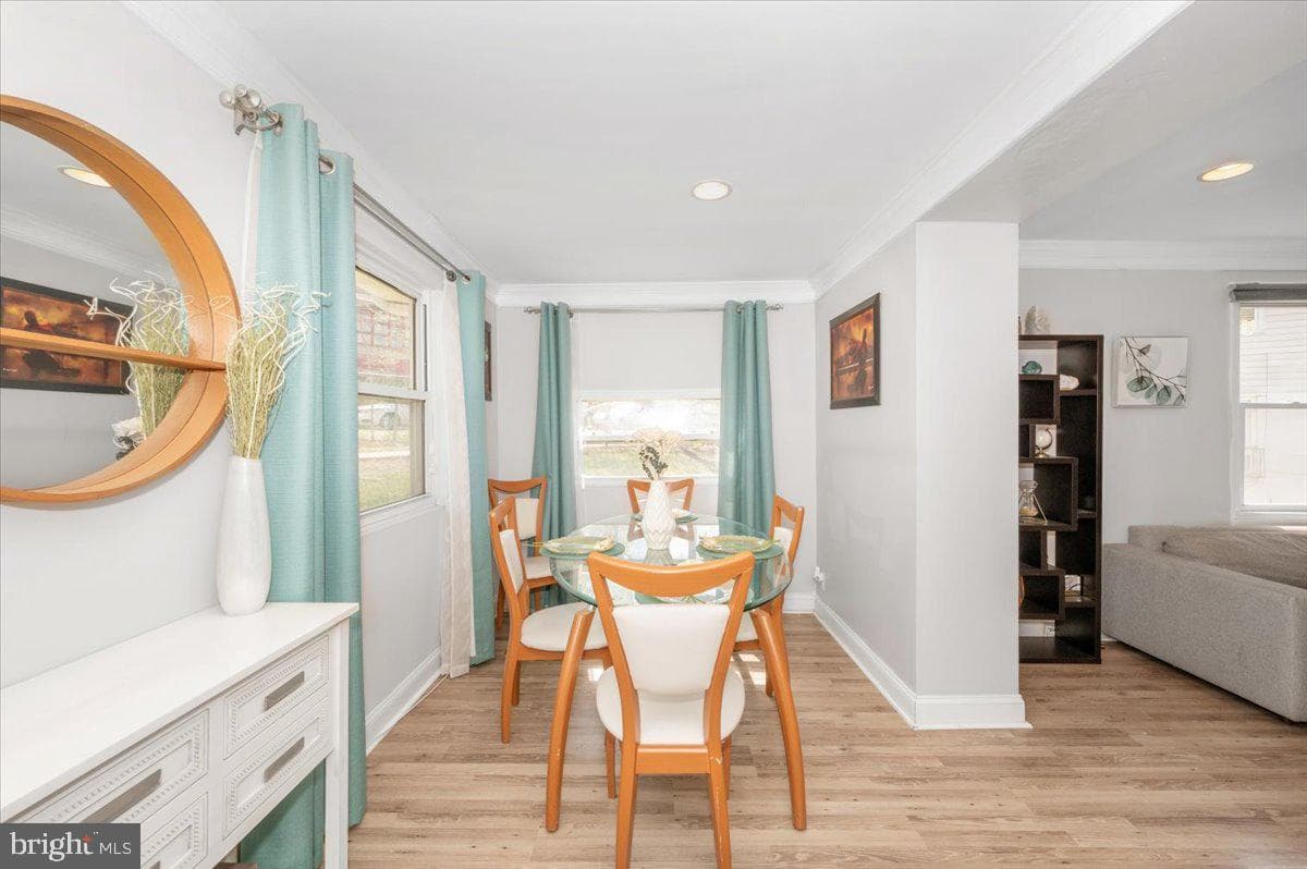 5124 Just Street NE photo 4