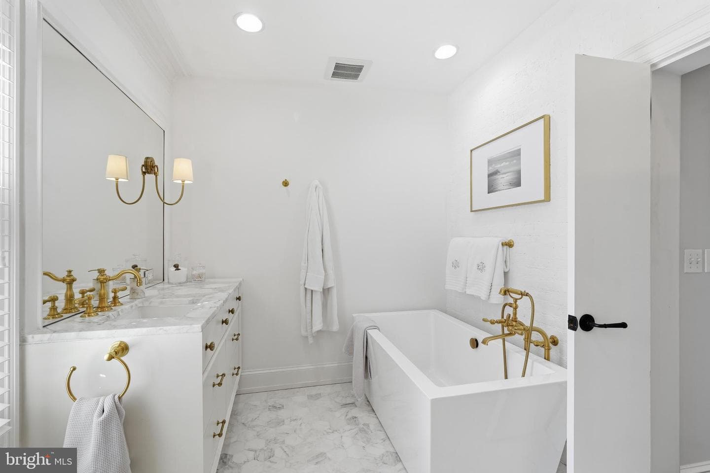 2812 34th Street NW photo 24