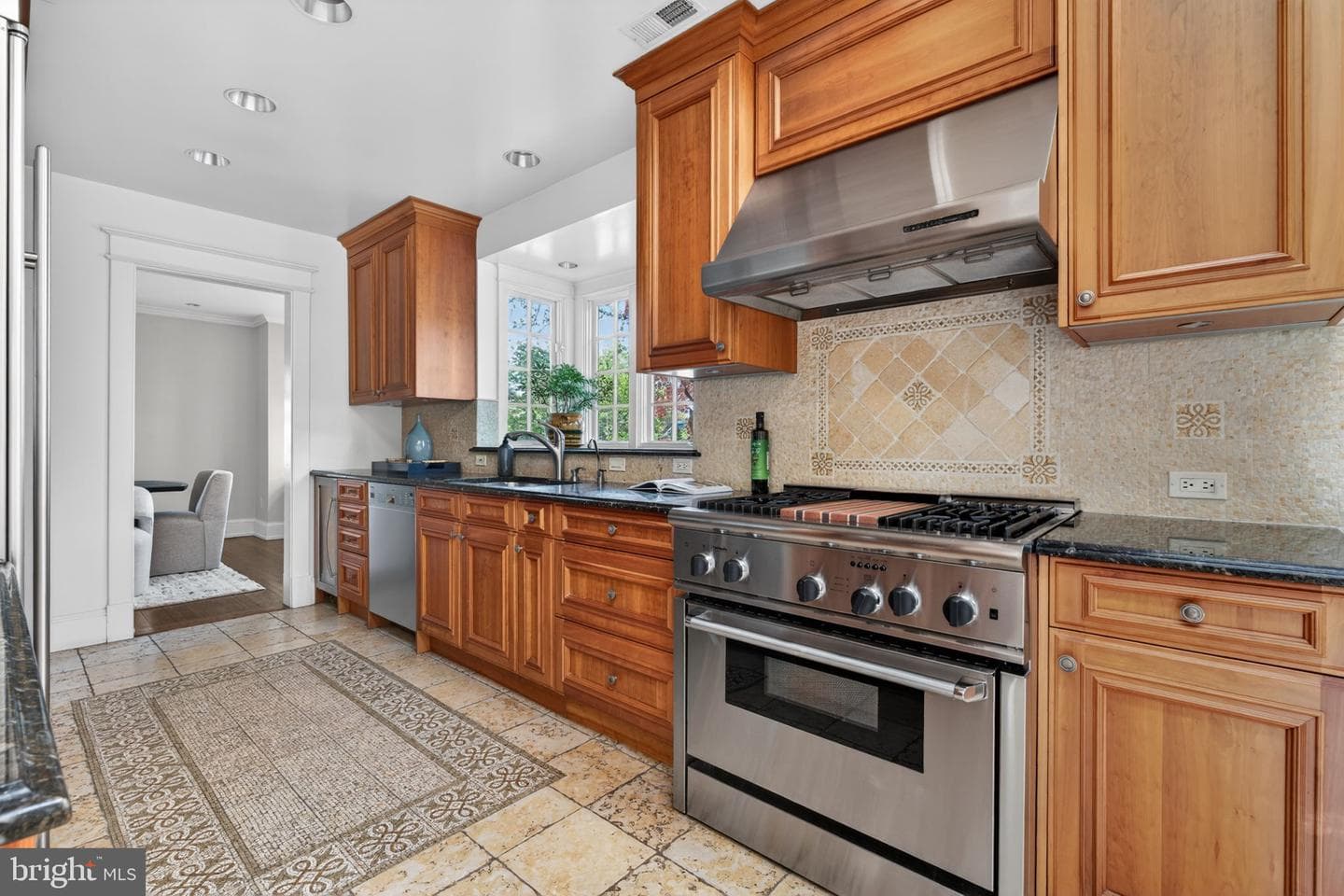 3804 Kanawha Street NW photo 20