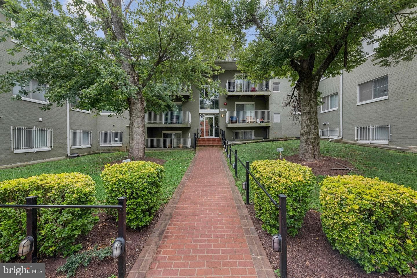 4473 B Street SE #103, Washington