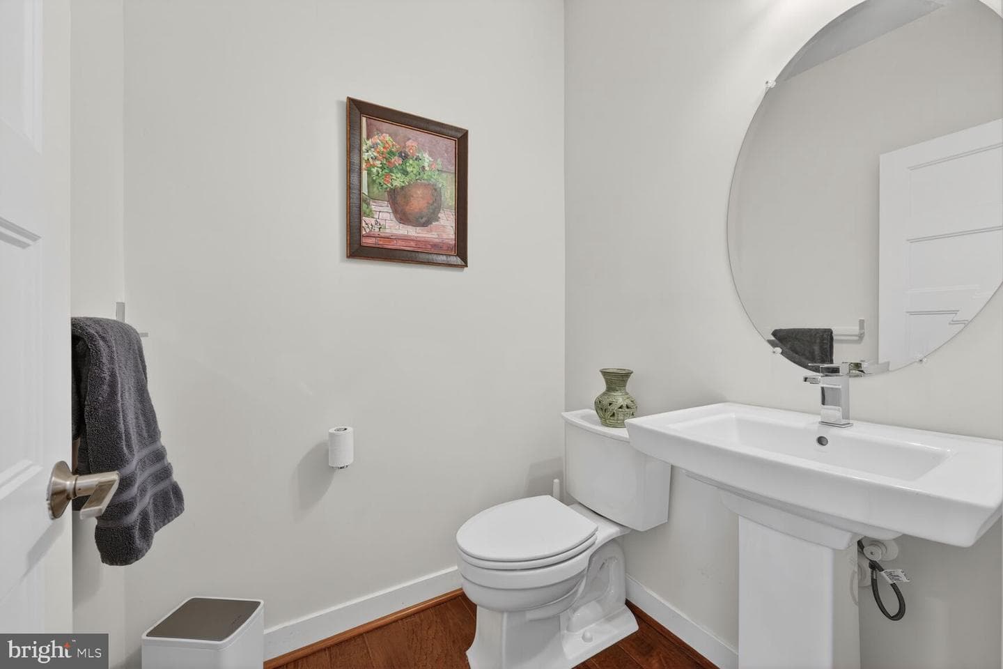 3328 7th Street NE photo 4