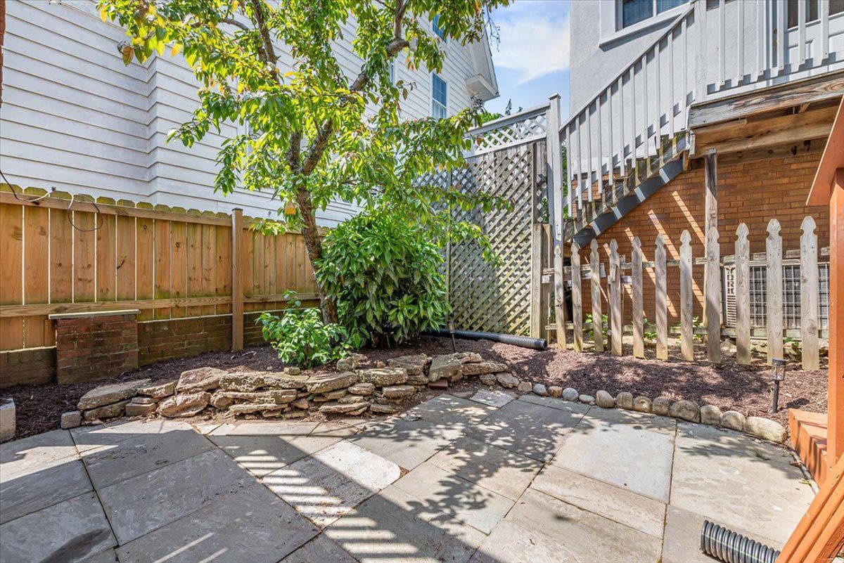 3834 Mckinley Street NW photo 40