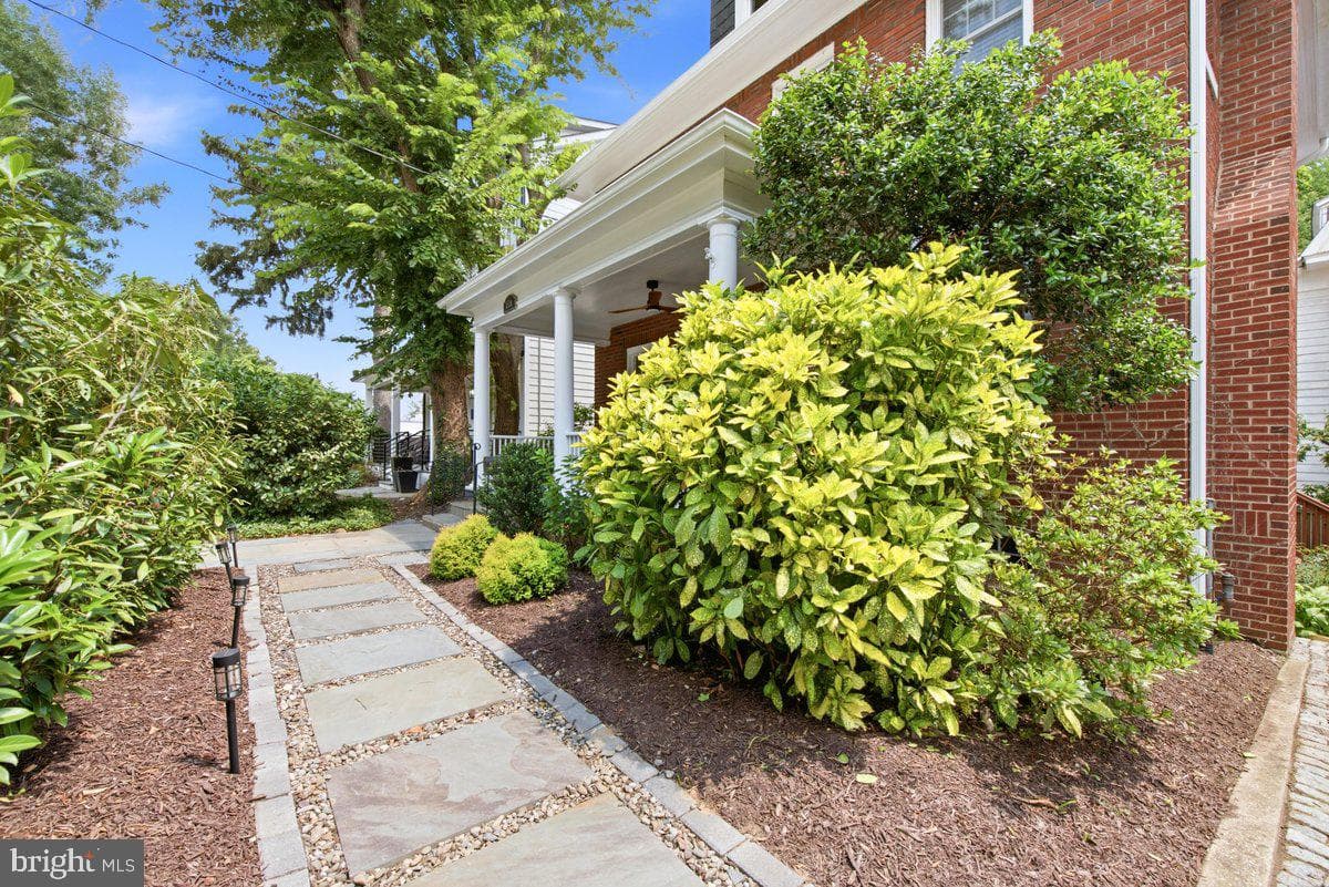 3834 Mckinley Street NW photo 48