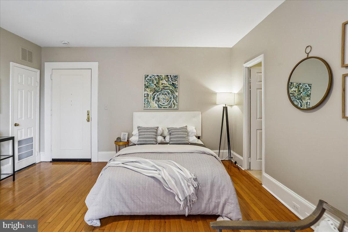 2129 Florida Avenue NW #407 photo 20