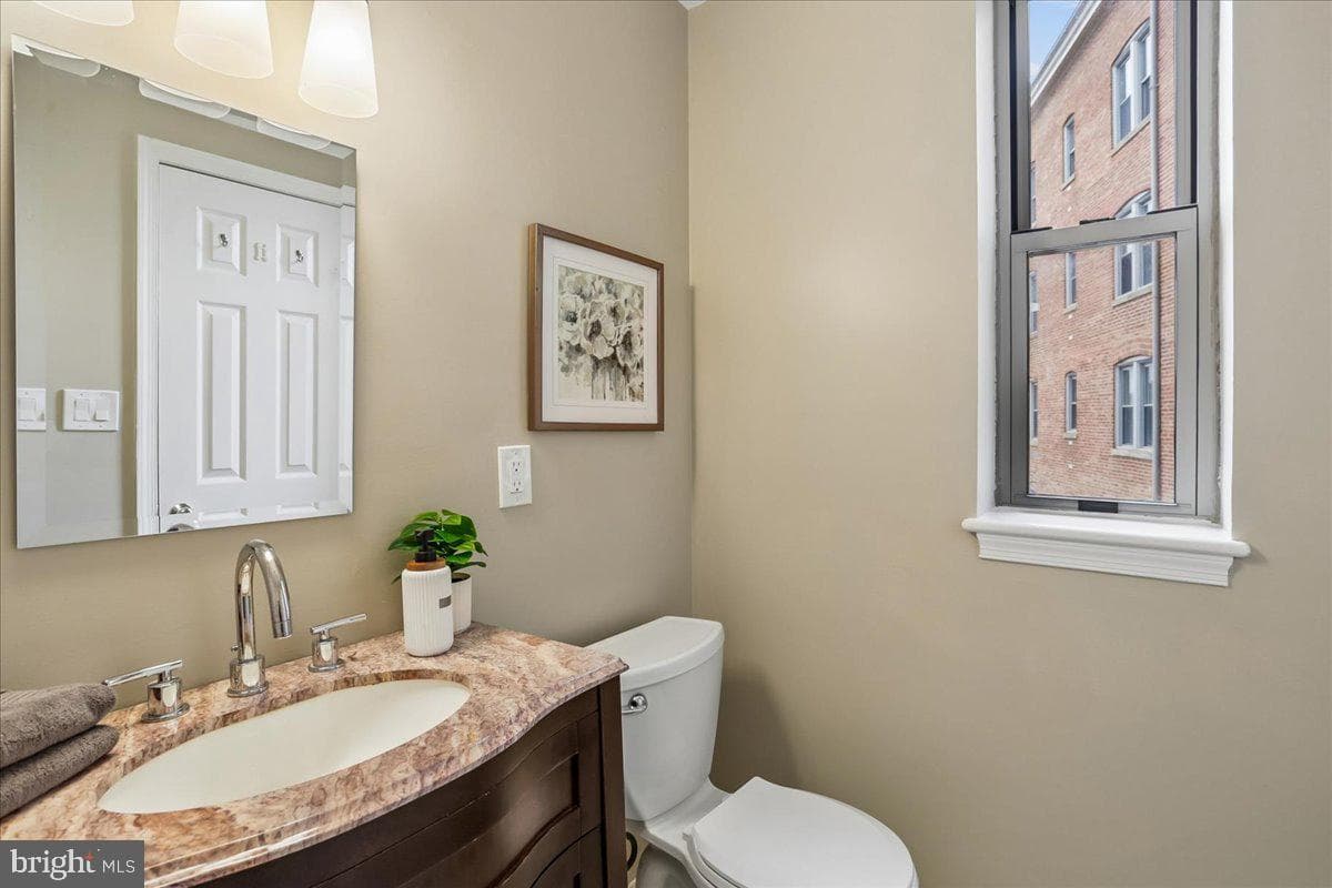 2129 Florida Avenue NW #407 photo 26