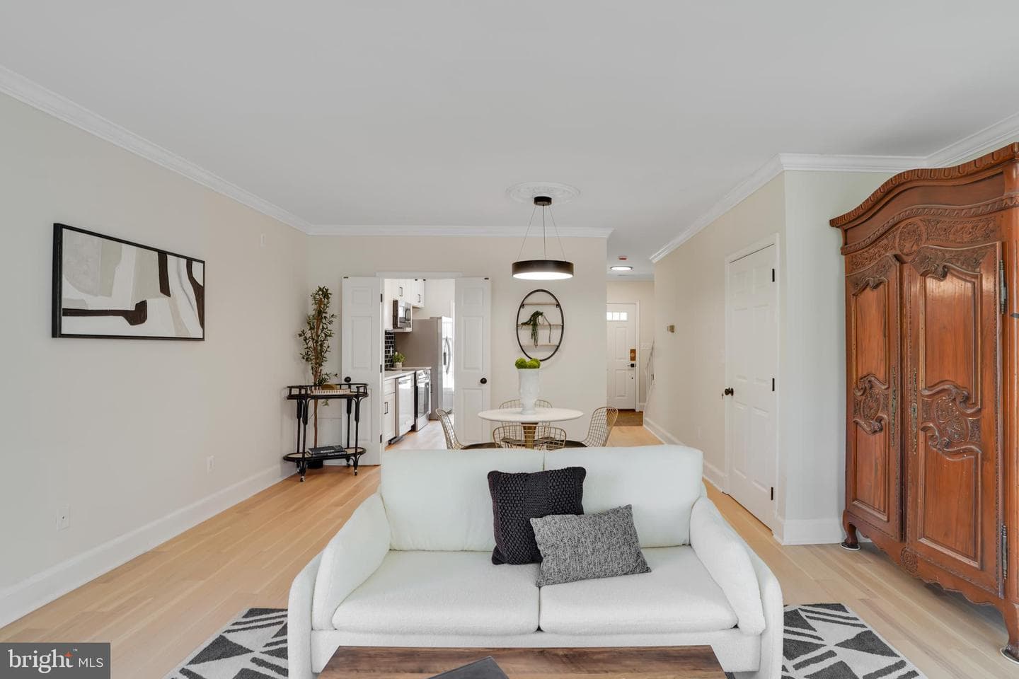 4339 Massachusetts Avenue NW #4339 photo 6