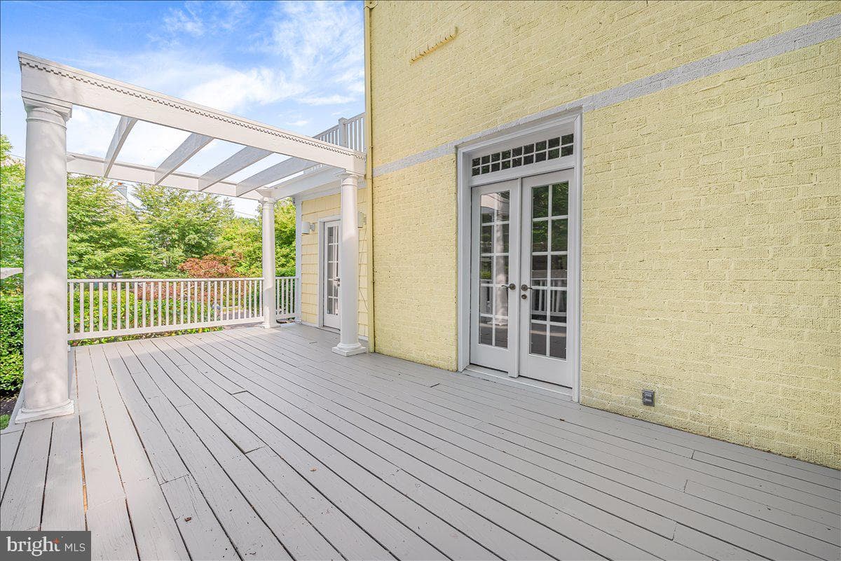 3001 Mckinley Street NW photo 13