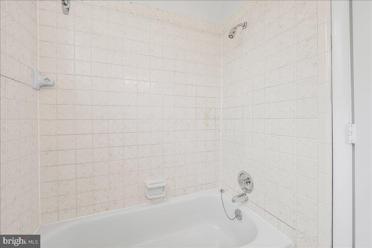 3001 Mckinley Street NW photo 50