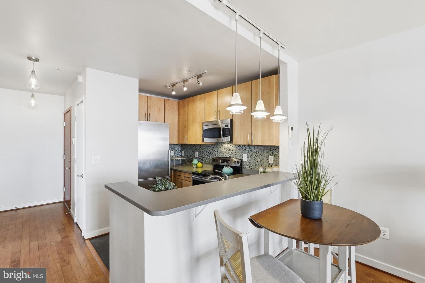 2412 17th Street NW #305 photo 11