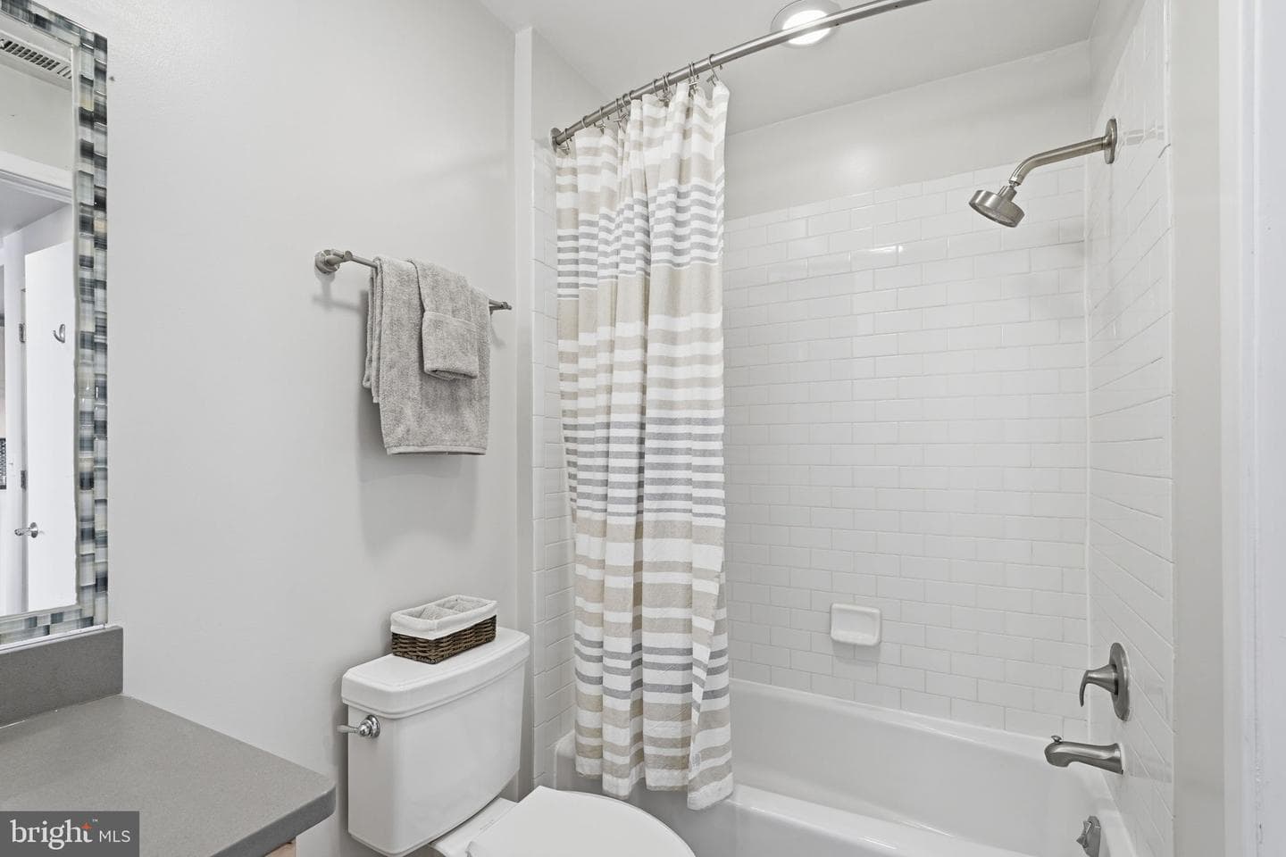 2412 17th Street NW #305 photo 22