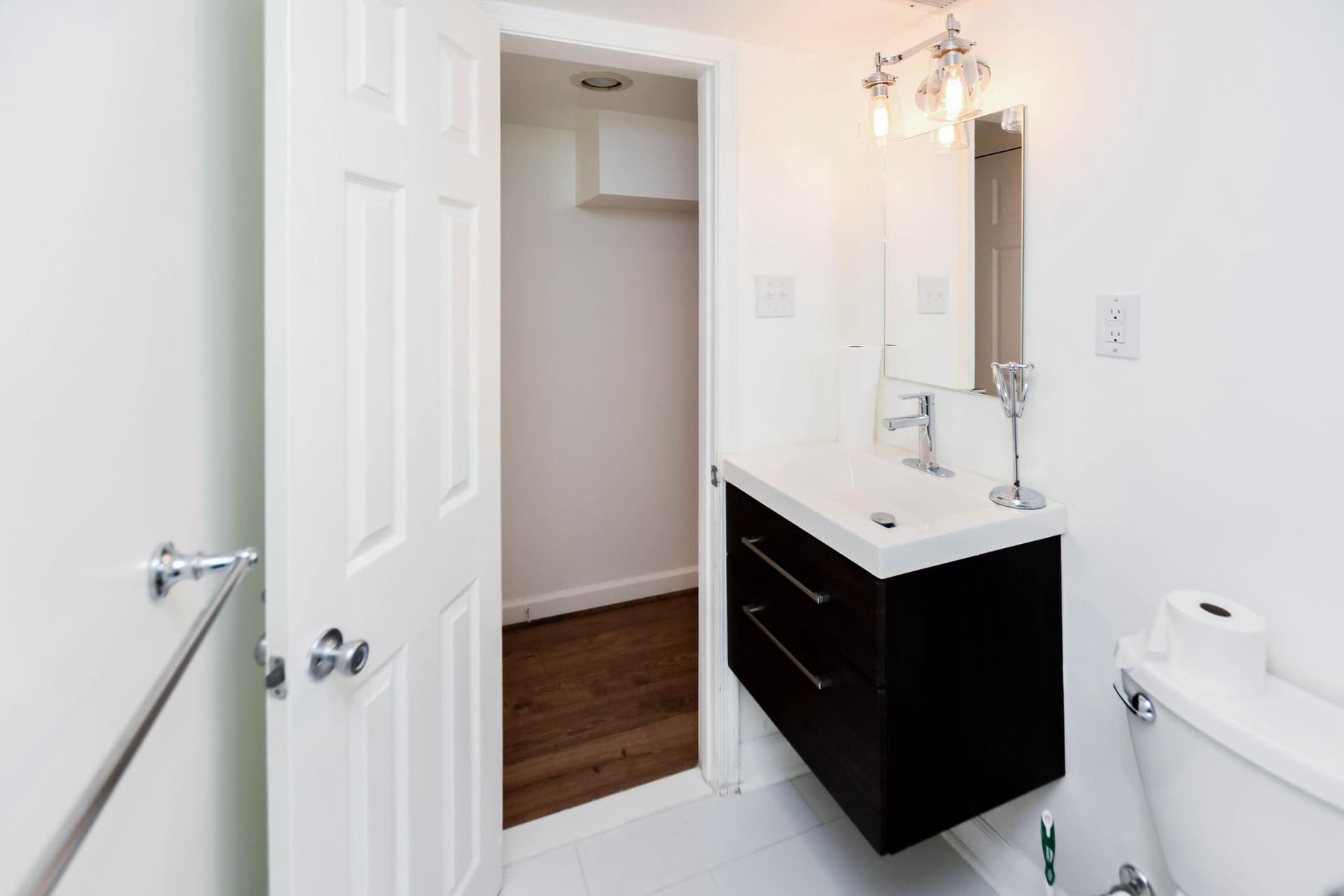 34 R Street NE photo 71